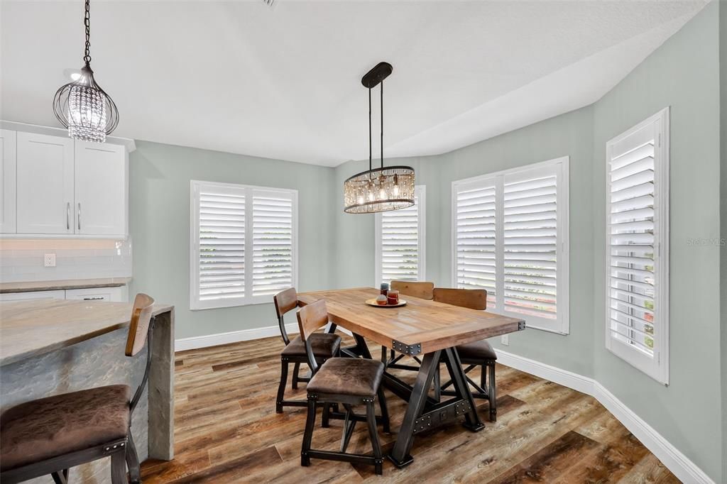 Active With Contract: $475,000 (3 beds, 2 baths, 2122 Square Feet)