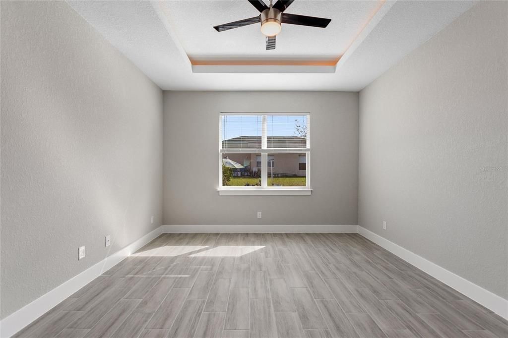 For Rent: $1,476 (3 beds, 2 baths, 1288 Square Feet)