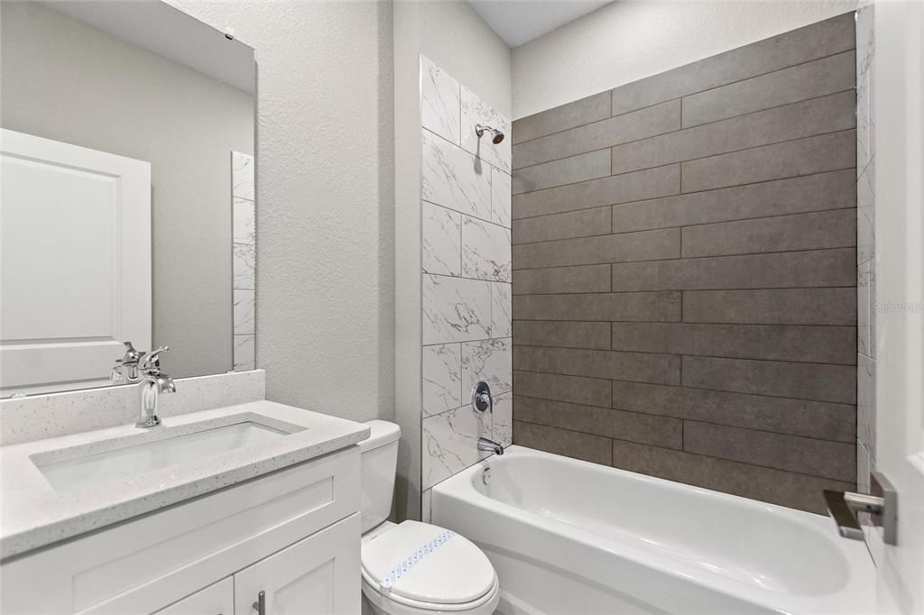 For Rent: $2,000 (3 beds, 2 baths, 1288 Square Feet)