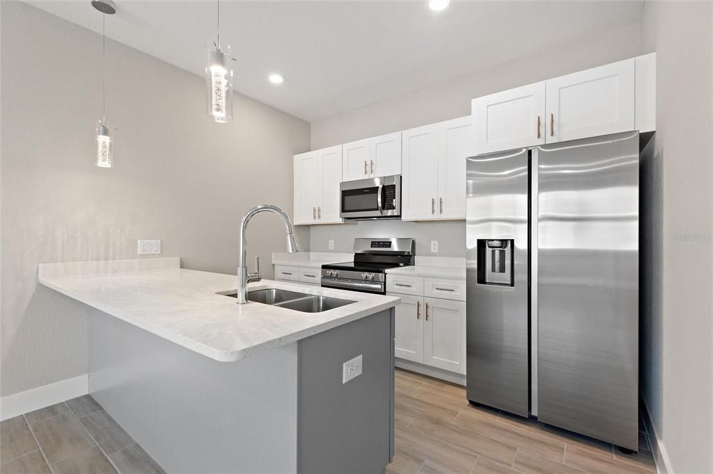 For Rent: $2,000 (3 beds, 2 baths, 1288 Square Feet)