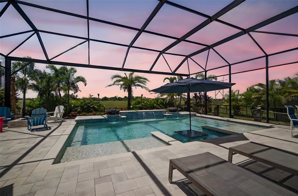 For Sale: $999,999 (4 beds, 3 baths, 3972 Square Feet)