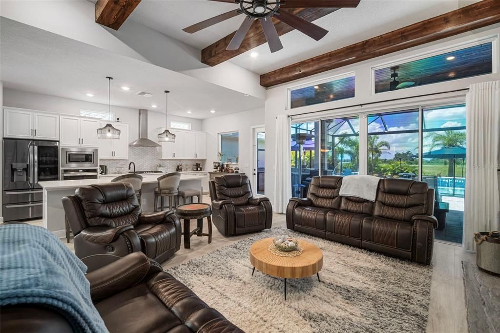 For Sale: $999,999 (4 beds, 3 baths, 3972 Square Feet)