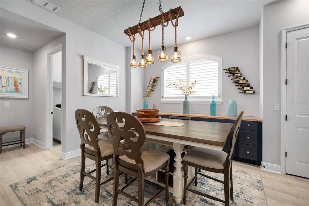 For Sale: $999,999 (4 beds, 3 baths, 3972 Square Feet)