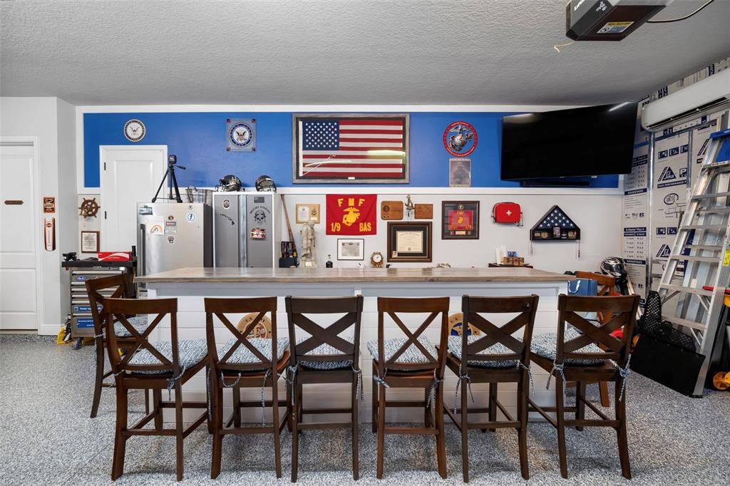 For Sale: $999,999 (4 beds, 3 baths, 3972 Square Feet)