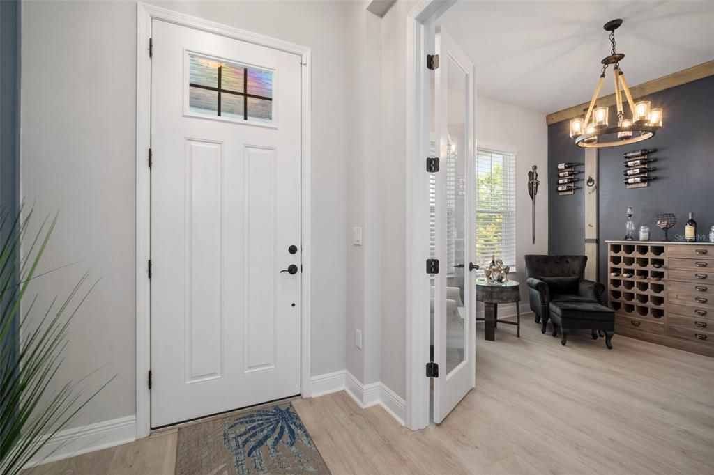 For Sale: $999,999 (4 beds, 3 baths, 3972 Square Feet)