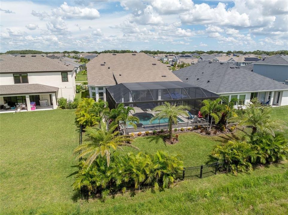 For Sale: $999,999 (4 beds, 3 baths, 3972 Square Feet)