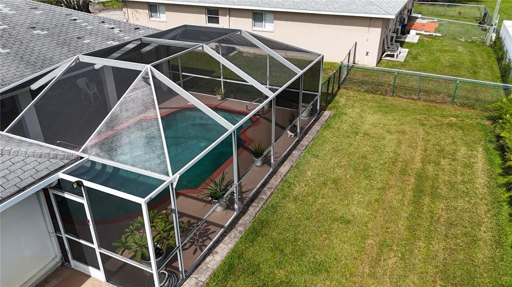 Active With Contract: $330,000 (3 beds, 2 baths, 2023 Square Feet)