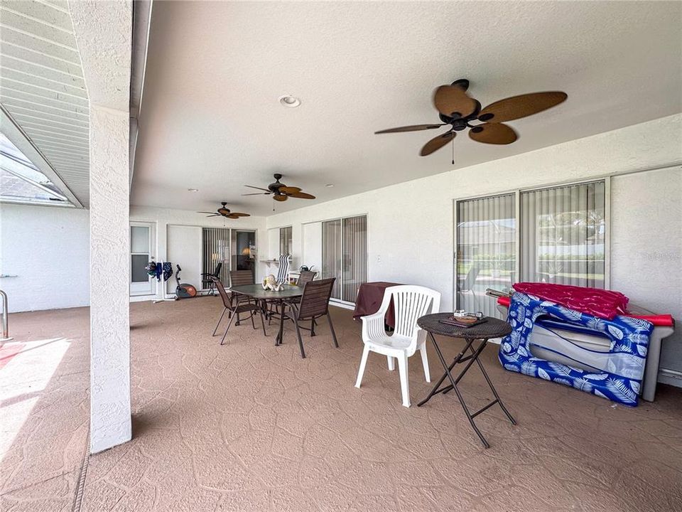 Active With Contract: $330,000 (3 beds, 2 baths, 2023 Square Feet)