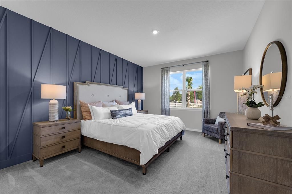 Activo con contrato: $329,990 (4 camas, 2 baños, 1839 Pies cuadrados)