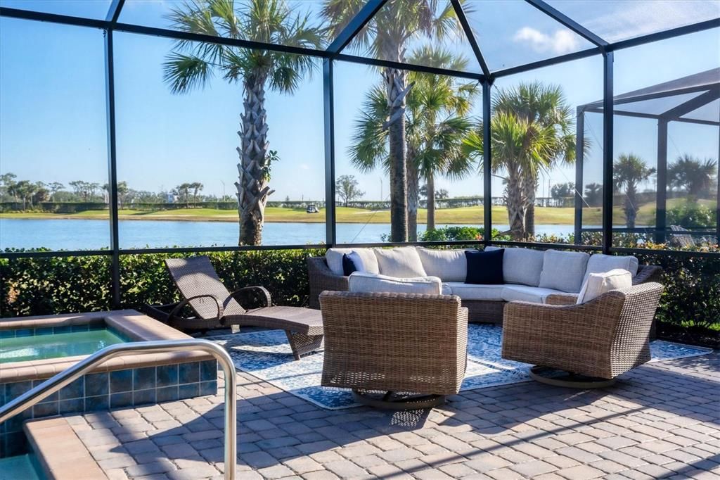 На продажу: $795,000 (4 спален, 2 ванн, 2243 Квадратных фут)