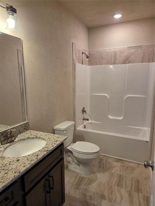 En Venta: $294,000 (3 camas, 2 baños, 1314 Pies cuadrados)