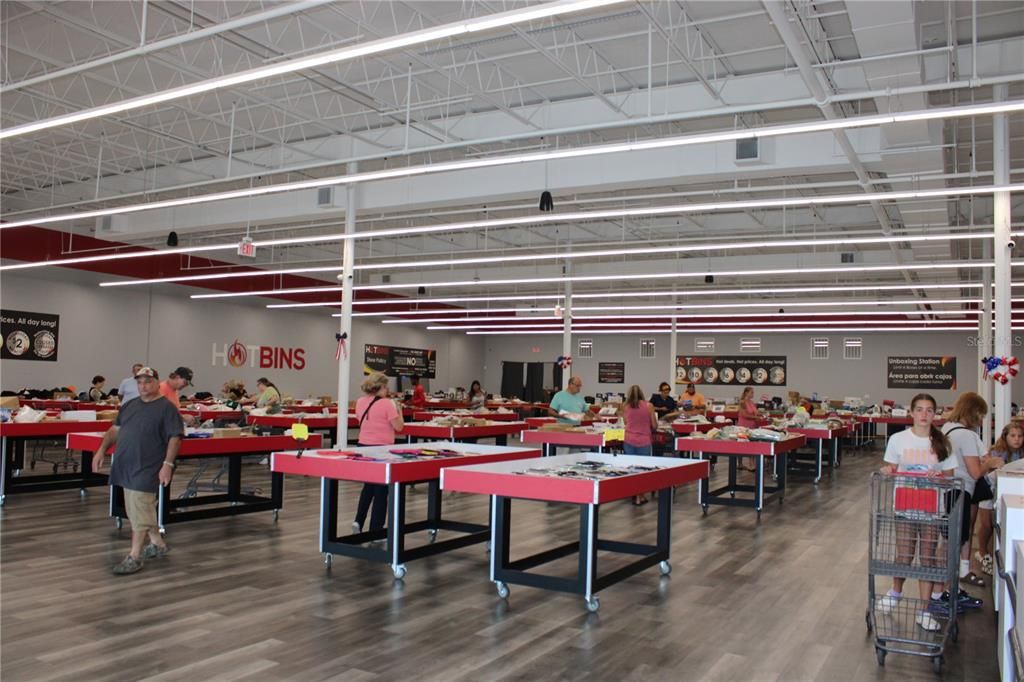 For Sale: $350,000 (0 beds, 0 baths, 12216 Square Feet)