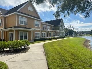 Active With Contract: $1,850 (3 beds, 2 baths, 1296 Square Feet)