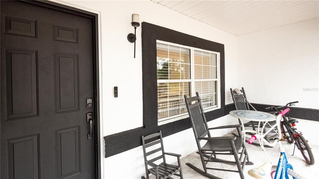 For Rent: $3,500 (3 beds, 2 baths, 1936 Square Feet)