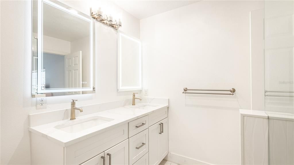 For Rent: $3,500 (3 beds, 2 baths, 1936 Square Feet)