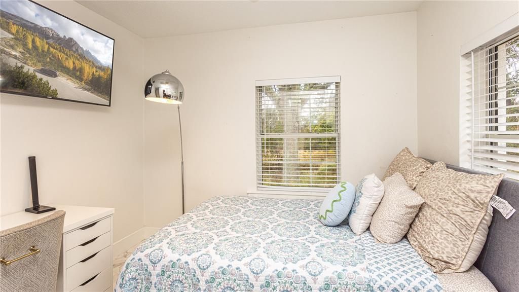 For Rent: $3,500 (3 beds, 2 baths, 1936 Square Feet)