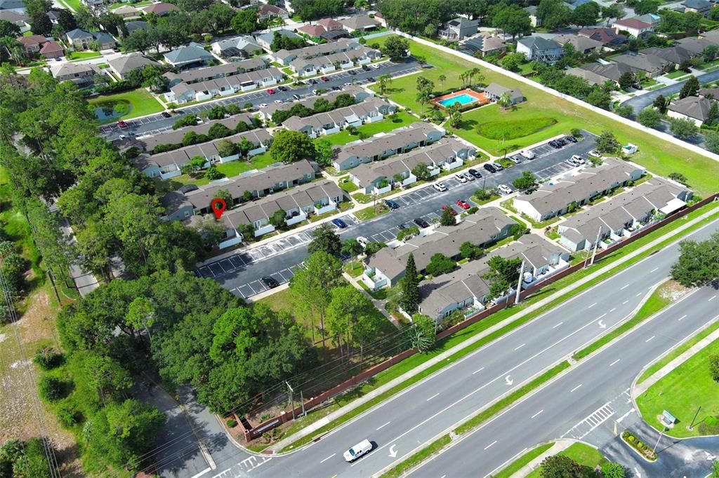 待售: $229,000 (2 贝兹, 2 浴室, 934 平方英尺)