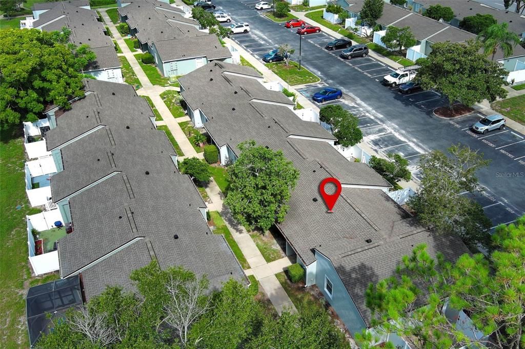 待售: $229,000 (2 贝兹, 2 浴室, 934 平方英尺)