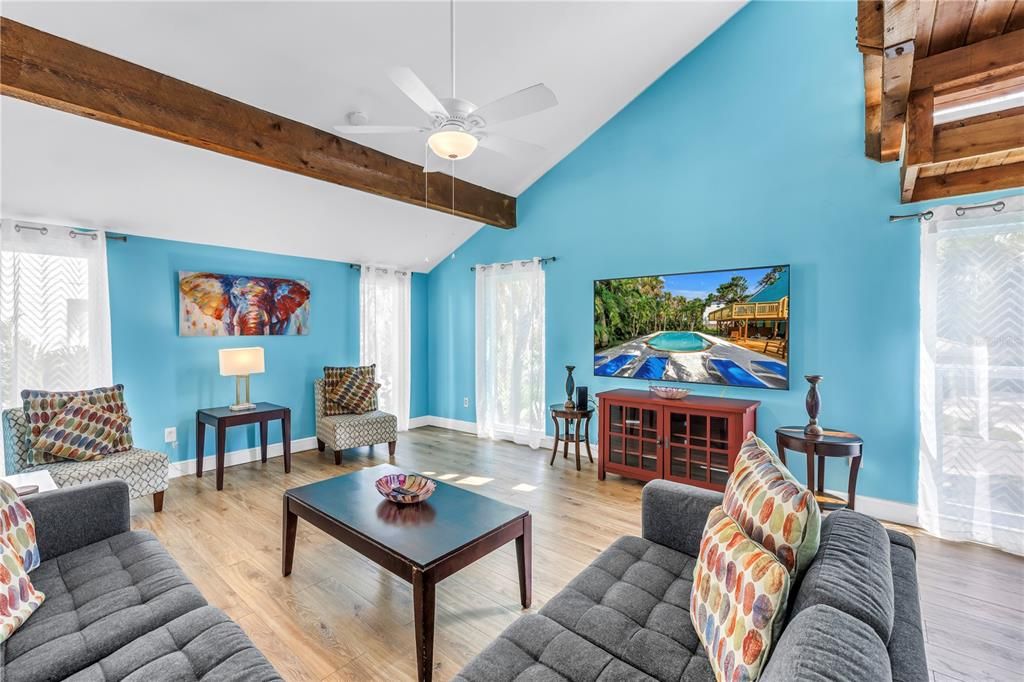 На продажу: $1,649,000 (5 спален, 3 ванн, 2901 Квадратных фут)