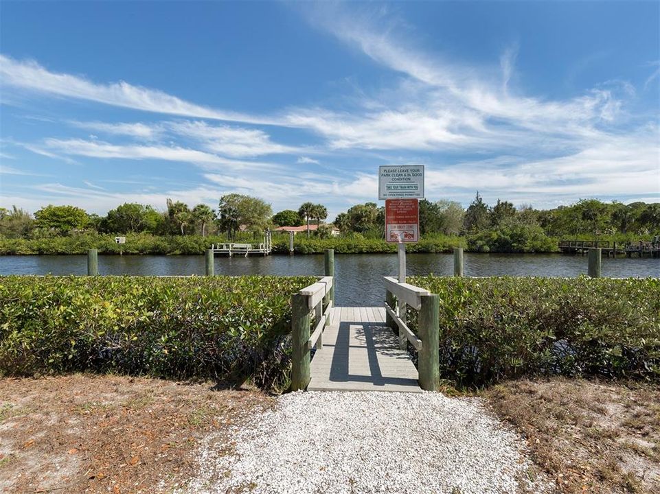 Activo con contrato: $250,000 (0.41 acres)