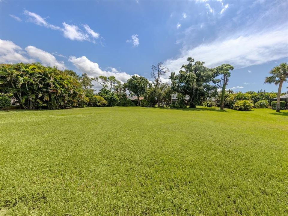 Activo con contrato: $250,000 (0.41 acres)