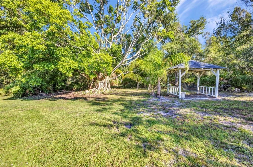 待售: $399,000 (2 贝兹, 2 浴室, 1170 平方英尺)