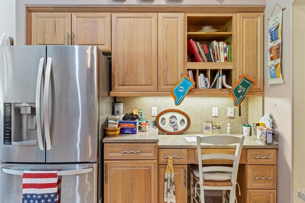 For Sale: $550,000 (3 beds, 2 baths, 2794 Square Feet)