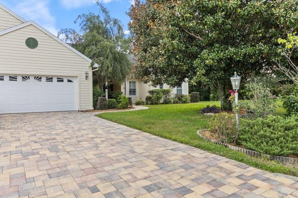 For Sale: $550,000 (3 beds, 2 baths, 2794 Square Feet)