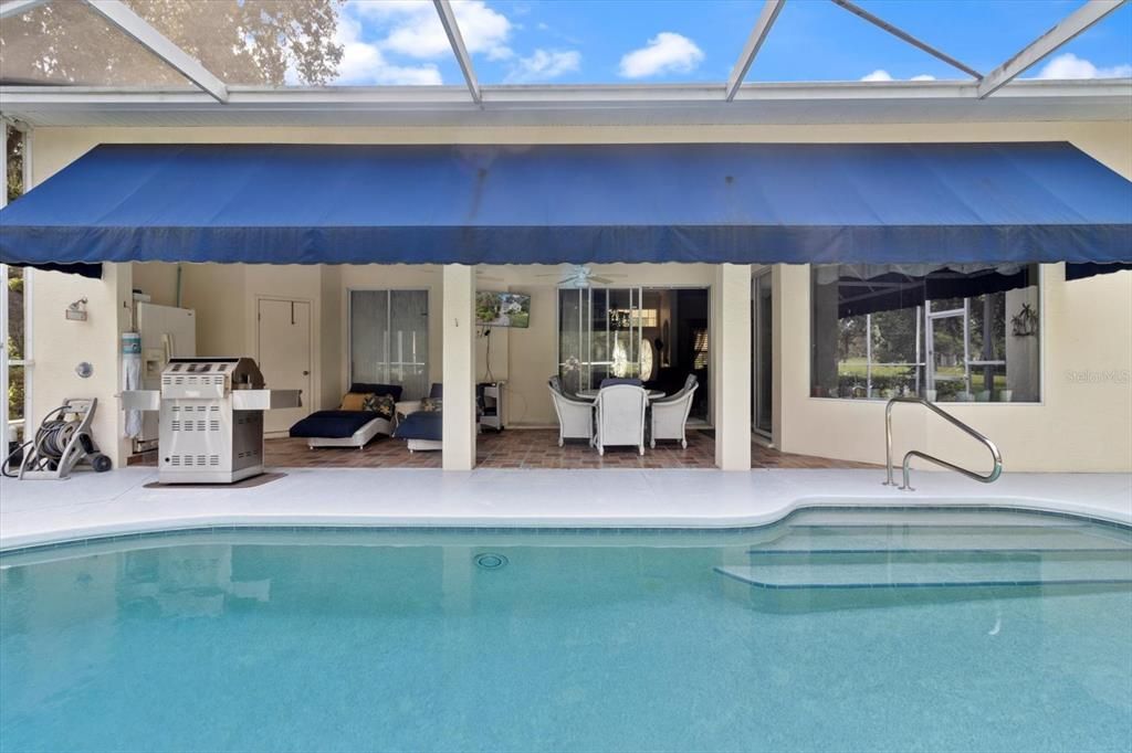 For Sale: $550,000 (3 beds, 2 baths, 2794 Square Feet)