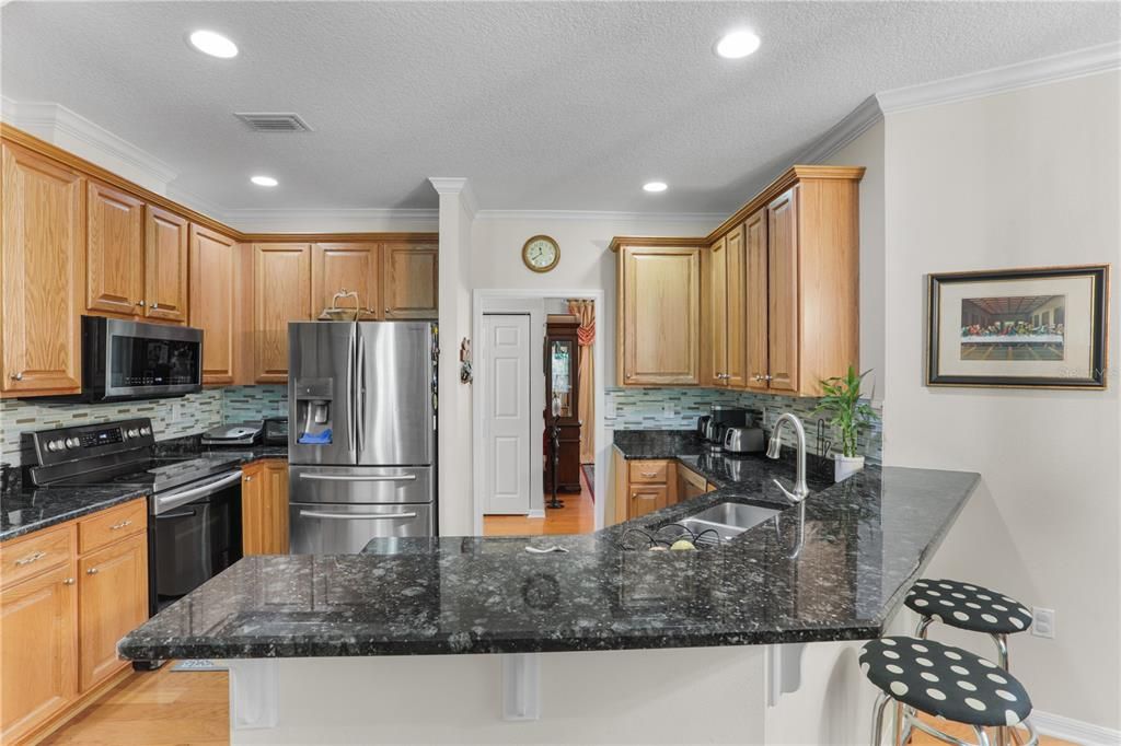 待售: $455,000 (4 贝兹, 3 浴室, 2381 平方英尺)