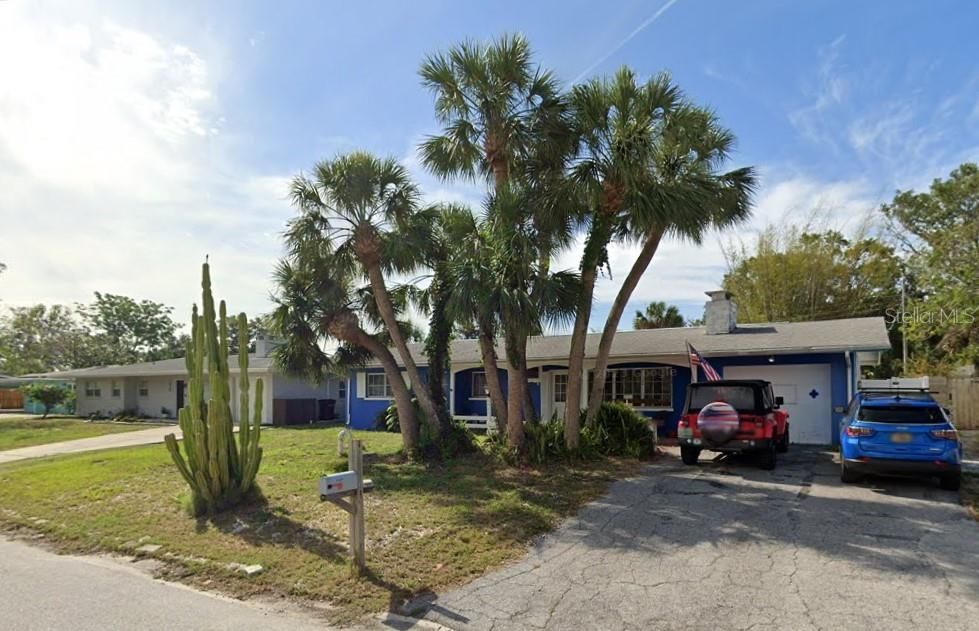 Recently Sold: $282,000 (3 beds, 2 baths, 1312 Square Feet)