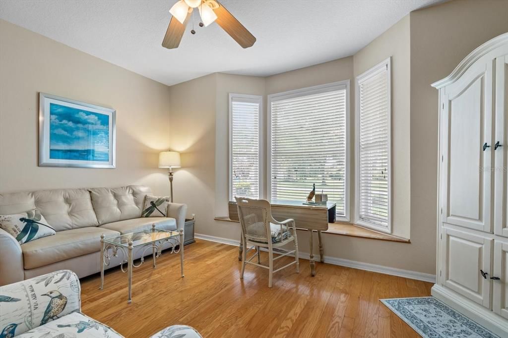 На продажу: $789,000 (3 спален, 2 ванн, 2741 Квадратных фут)