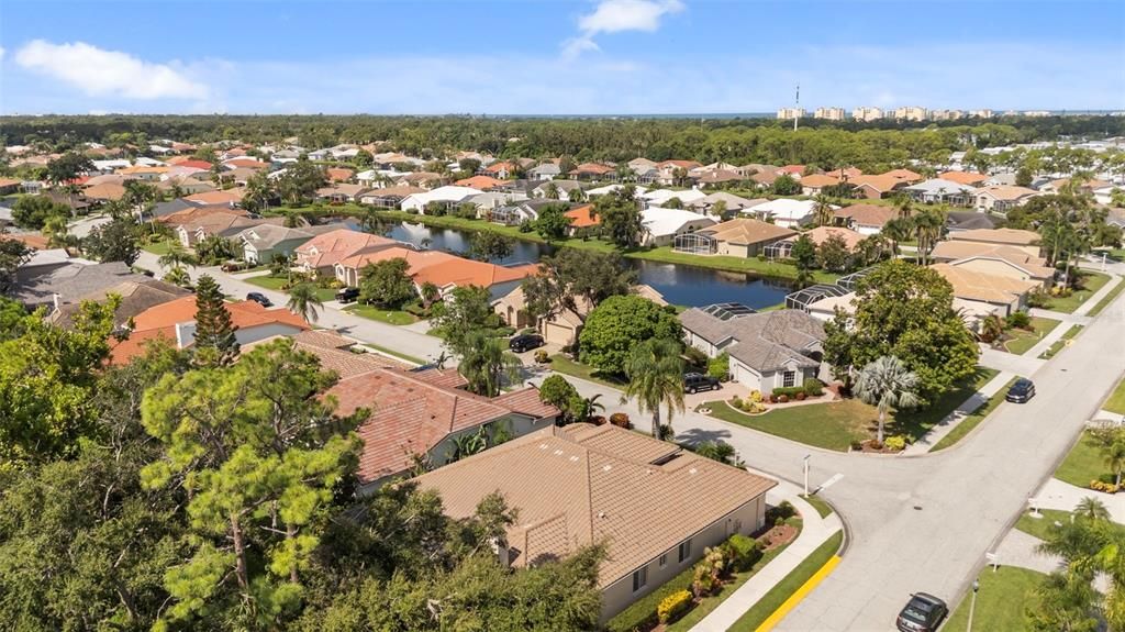 待售: $749,000 (4 贝兹, 2 浴室, 2794 平方英尺)