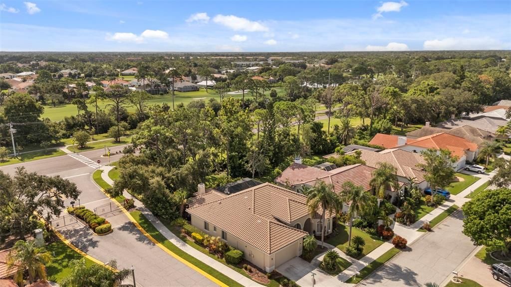 待售: $749,000 (4 贝兹, 2 浴室, 2794 平方英尺)