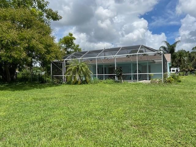 For Rent: $4,200 (3 beds, 2 baths, 1127 Square Feet)