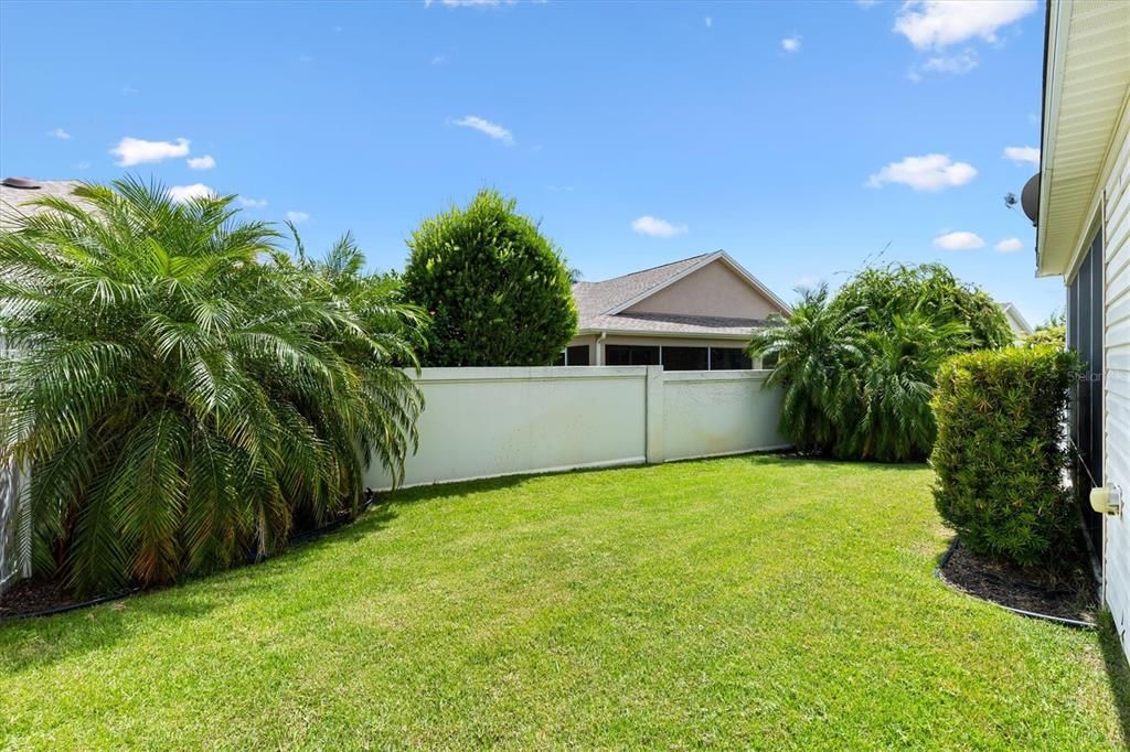 Active With Contract: $359,000 (3 beds, 2 baths, 1397 Square Feet)