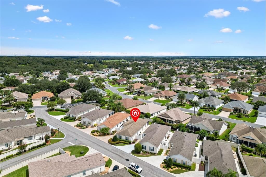 Active With Contract: $359,000 (3 beds, 2 baths, 1397 Square Feet)