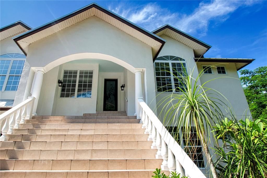 For Sale: $990,000 (4 beds, 3 baths, 3615 Square Feet)