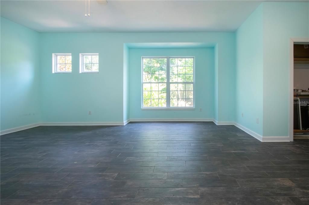 For Sale: $990,000 (4 beds, 3 baths, 3615 Square Feet)