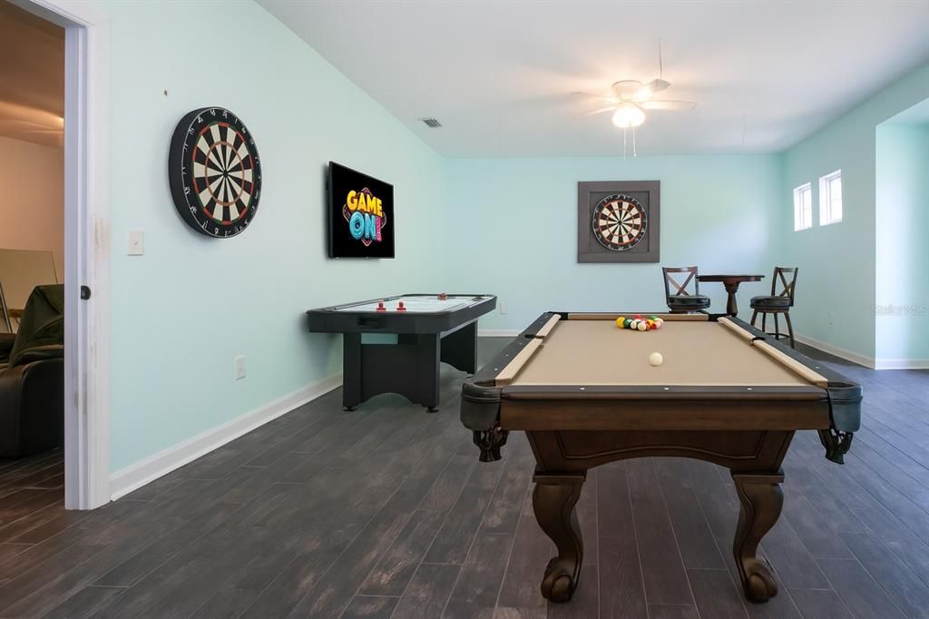 For Sale: $990,000 (4 beds, 3 baths, 3615 Square Feet)