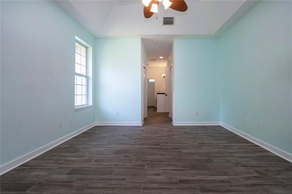 For Sale: $990,000 (4 beds, 3 baths, 3615 Square Feet)