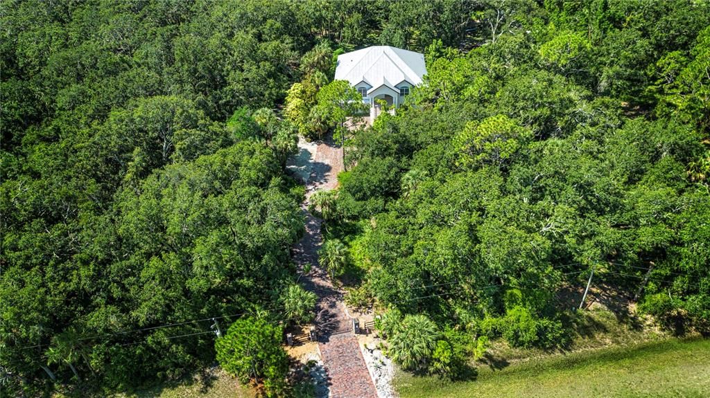 For Sale: $990,000 (4 beds, 3 baths, 3615 Square Feet)