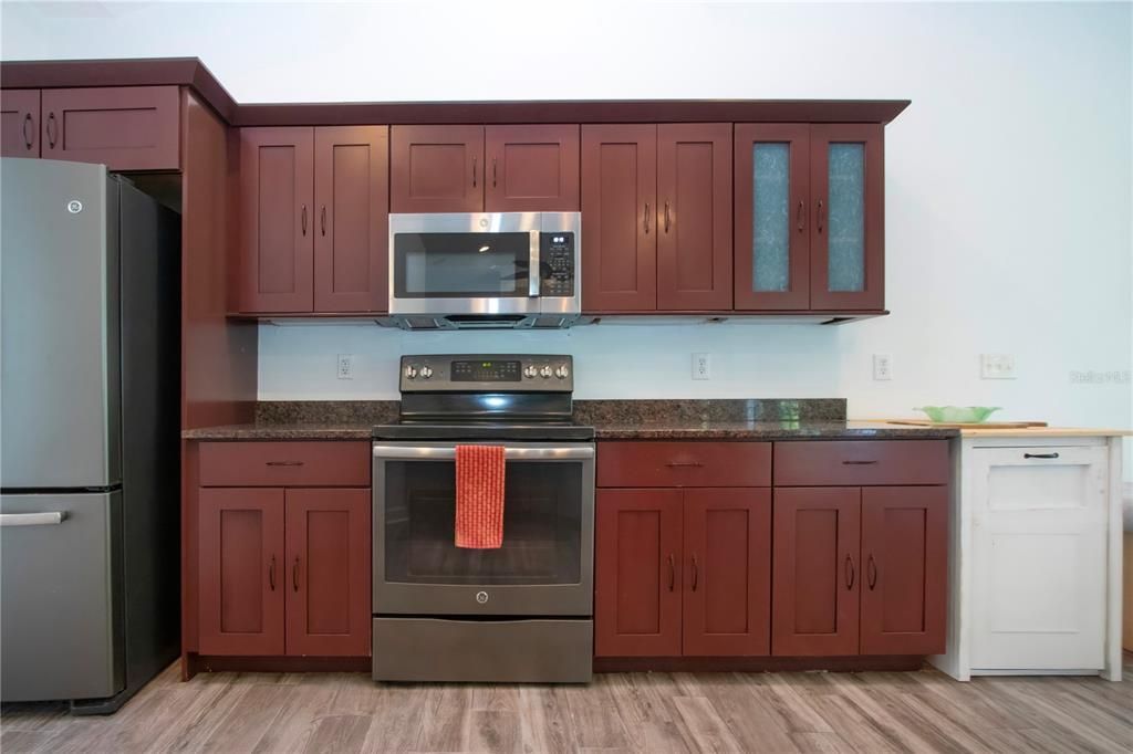 For Sale: $990,000 (4 beds, 3 baths, 3615 Square Feet)