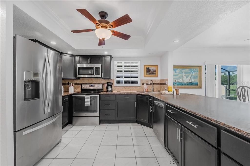 For Rent: $3,650 (4 beds, 5 baths, 3008 Square Feet)