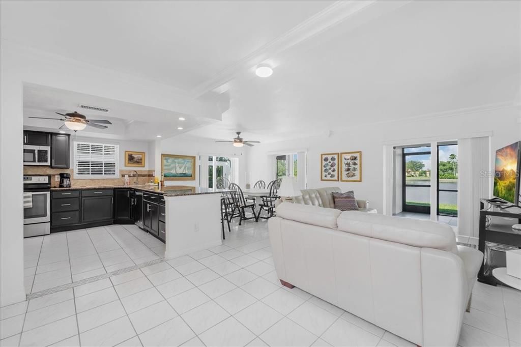 For Rent: $3,650 (4 beds, 5 baths, 3008 Square Feet)