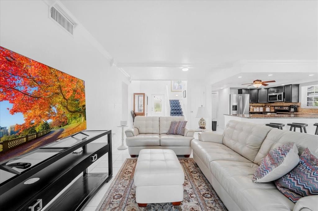 For Rent: $3,650 (4 beds, 5 baths, 3008 Square Feet)