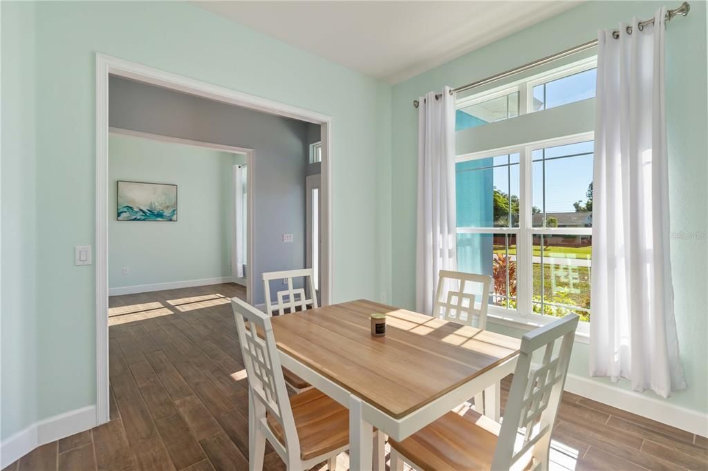 На продажу: $484,900 (3 спален, 2 ванн, 2139 Квадратных фут)