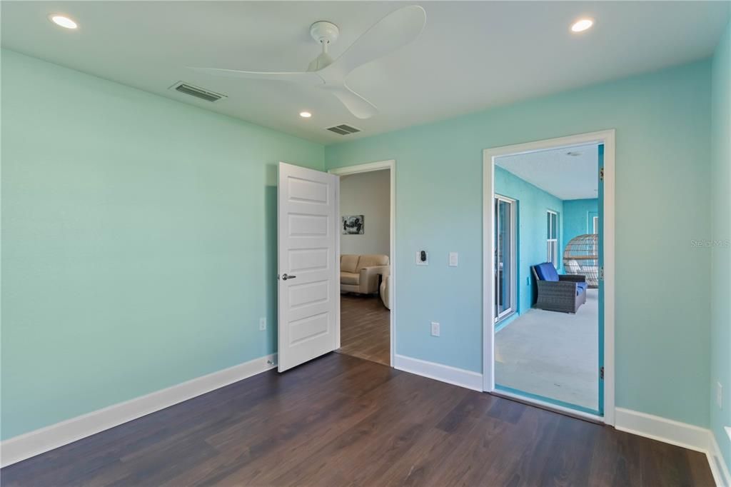 На продажу: $484,900 (3 спален, 2 ванн, 2139 Квадратных фут)