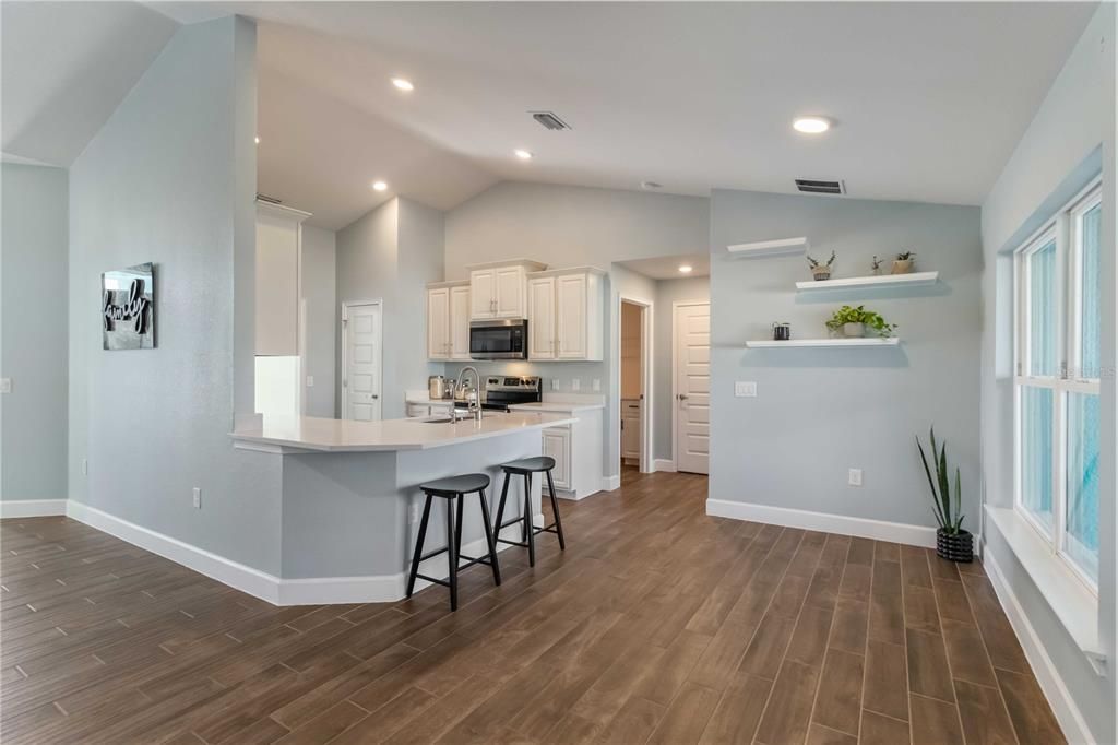 На продажу: $484,900 (3 спален, 2 ванн, 2139 Квадратных фут)