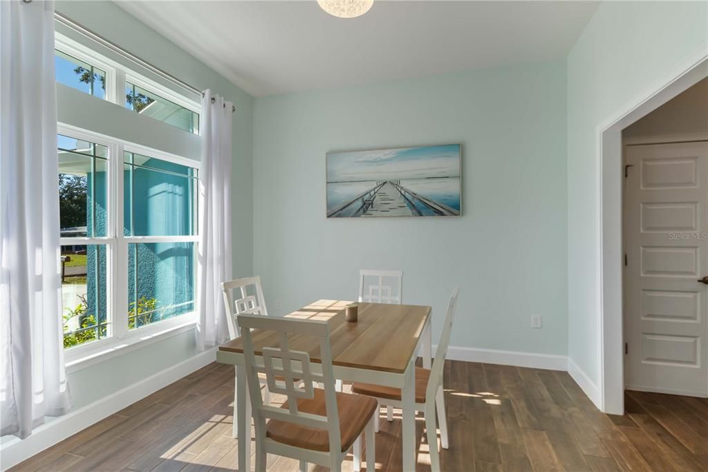 На продажу: $484,900 (3 спален, 2 ванн, 2139 Квадратных фут)